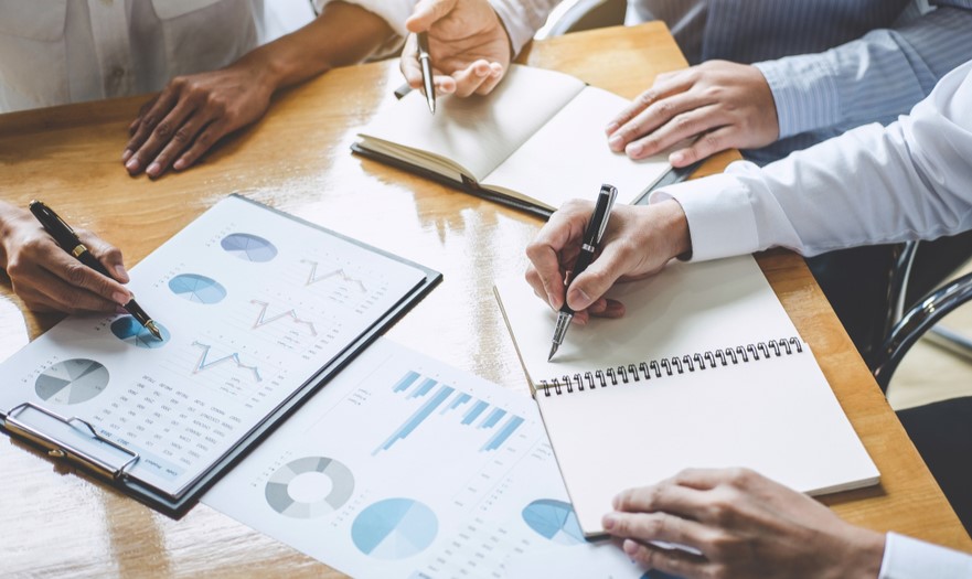 Asesoría y análisis